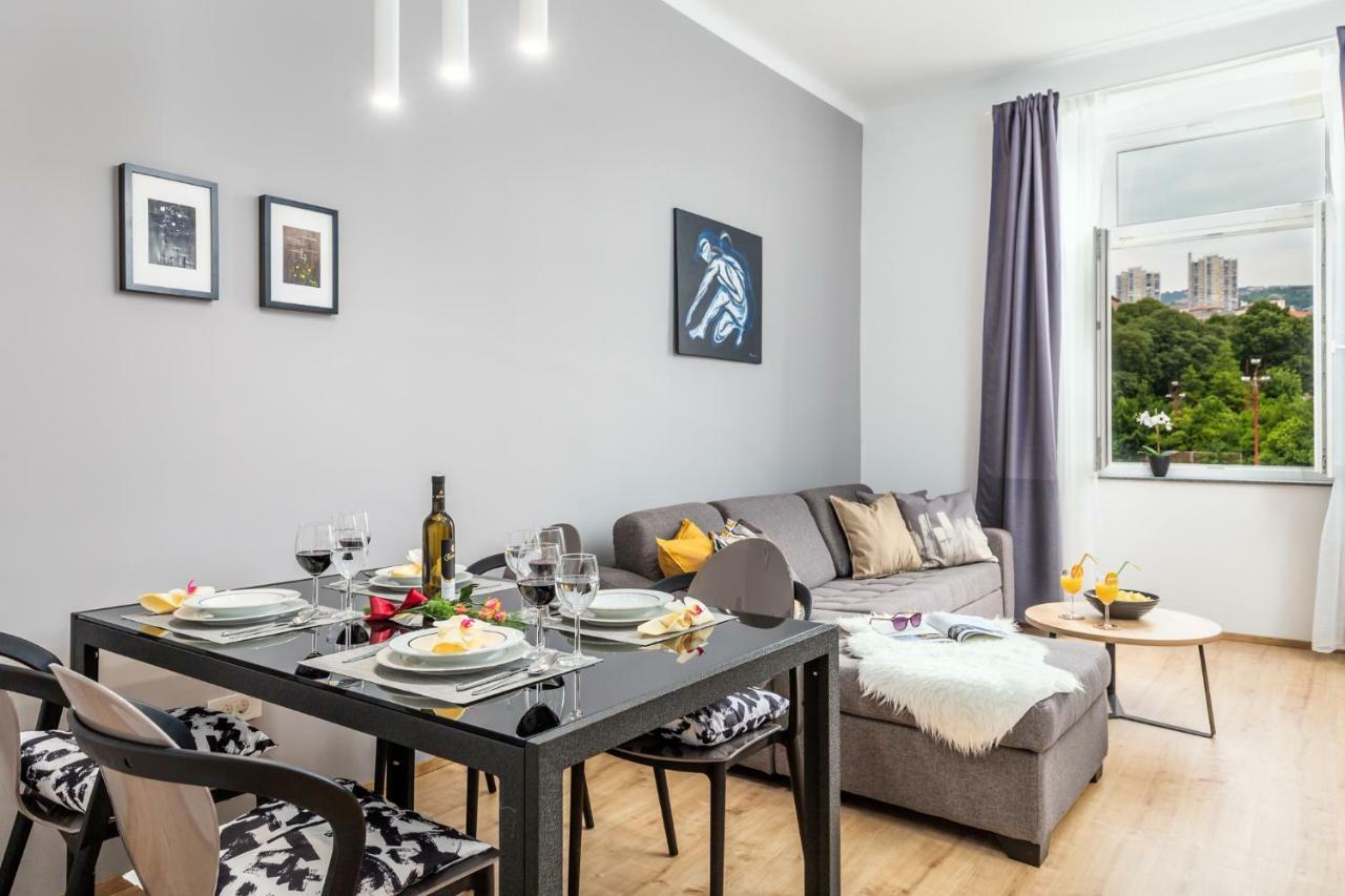 Apartman DeArk Apartment Rijeka Bagian luar foto